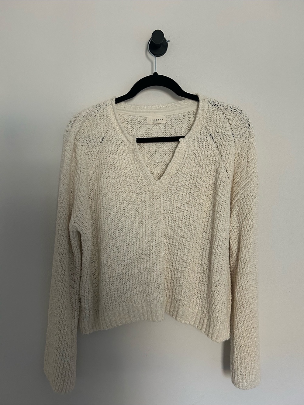 Promesa Cream V-Neck Textured Knit Sweater
